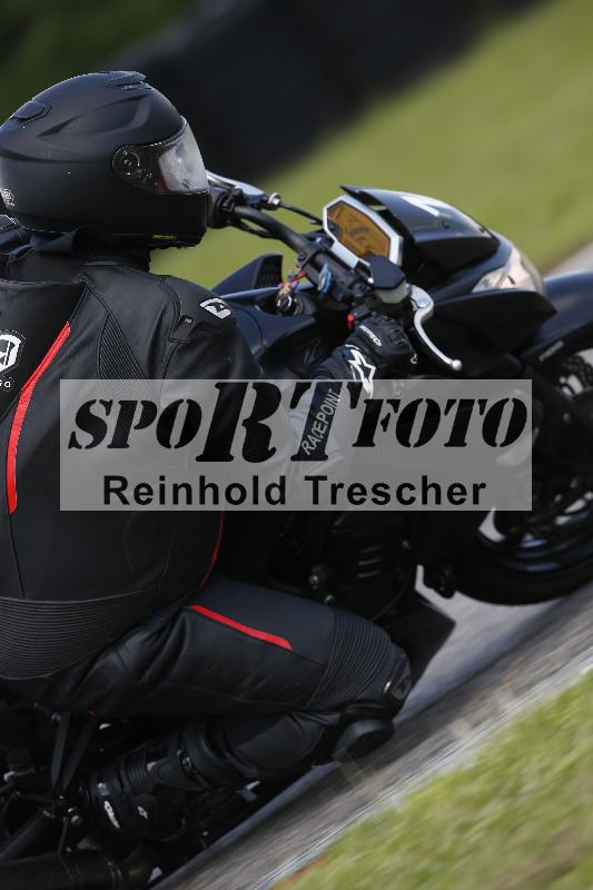 /Archiv-2024/29 12.06.2024 MOTO.CH Track Day ADR/Gruppe blau/1